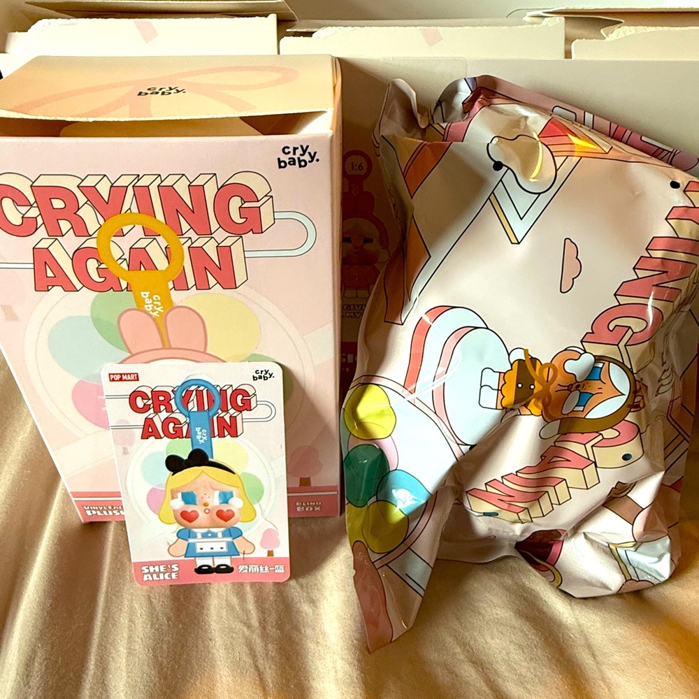CRY BABY - SHE'S ALICE!! BNIB